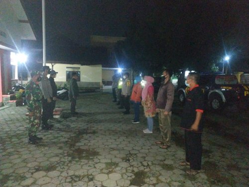 Setiap Malam Patroli PPKM Darurat di Wilayah Kec. Wonosari tanpa lelah demi pencegahan Virus Corona-19, 8 Jul 2021