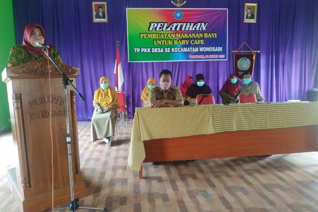 Pelatihan Pembuatan Makanan Bayi untuk baby Cafe TPPKK Kec. Wonosari, 8 Maret 2021