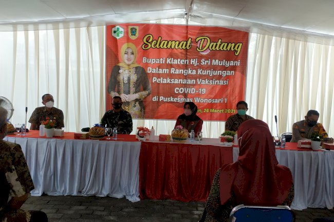 Kunjungan Bupati Klaten Dalam Rangka Vaksinasi Lansia di Puskesmas Wonosari I, 26 Maret 2021