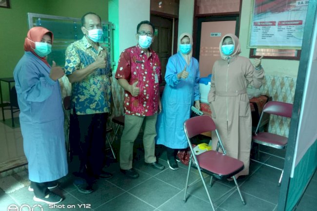 Monitoring pelaksanaan Vaksin di Desa Ngreden oleh Camat Wonosari, 22 Juni 2021