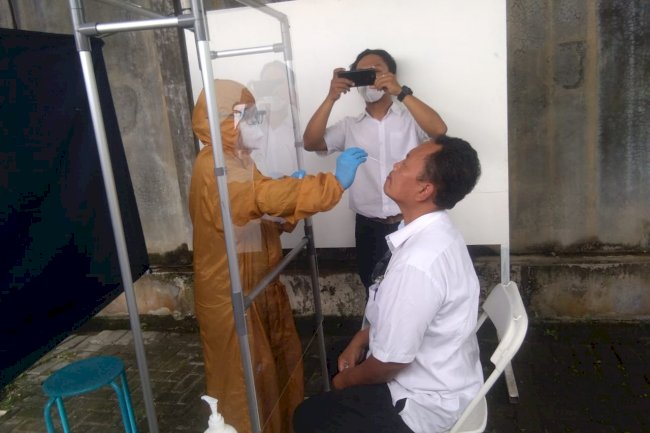 Swab antigen Camat Wonosari, Kades Kingkang dan staf Kec. Wonosari, 23 Jun 21