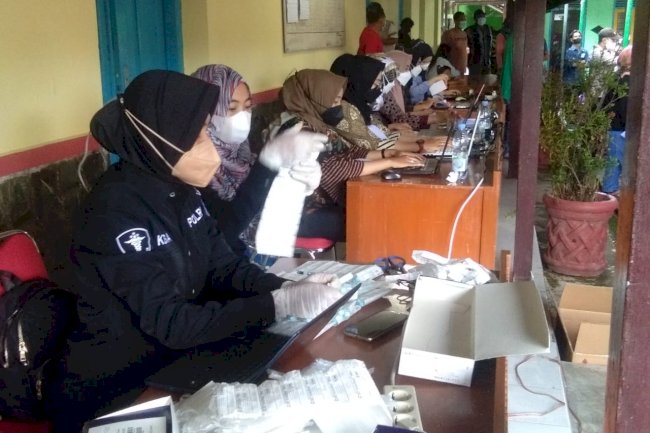 Serbuan Vaksin TNI - POLRI di Kecamatan Wonosari, 13 Nopember 2021